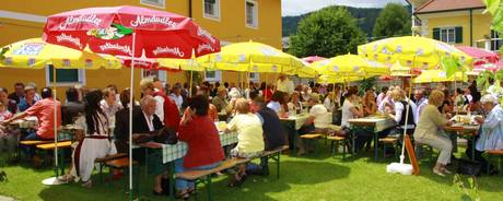 Kirchtag beim Postwirt in Kraig 