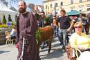 Palmsegnung mit Bischof Alois Schwarz vor dem Dom Klagenfurt
